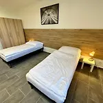 Aparthotel Hangar